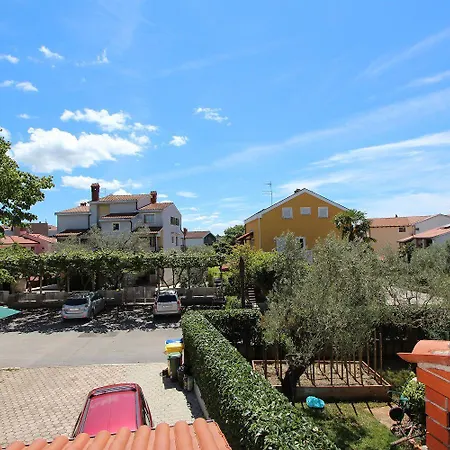 Helles Mit Idyllischem Grillplatz, Babybett, Privatparkplatz Rovinj